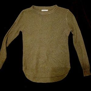 Forest green color sweater, never worn, size small,